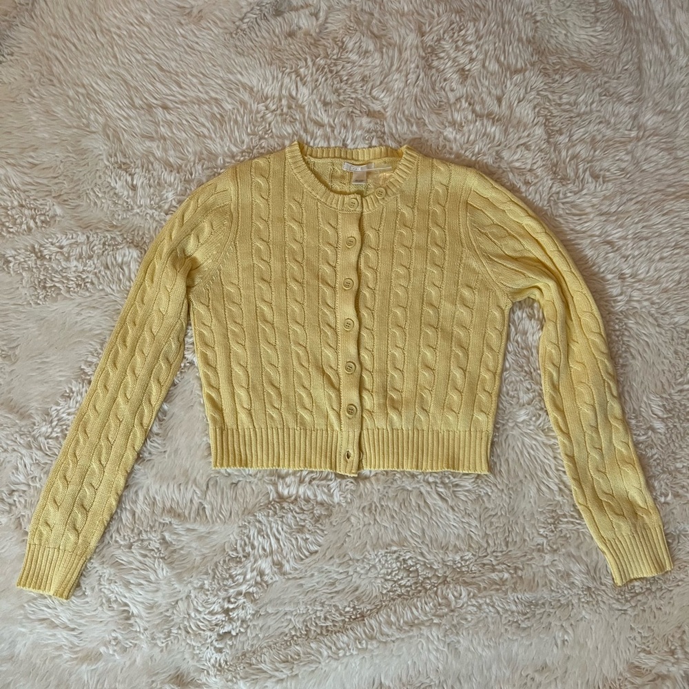 Tillys NEW yellow cable knit cropped button up sweater
